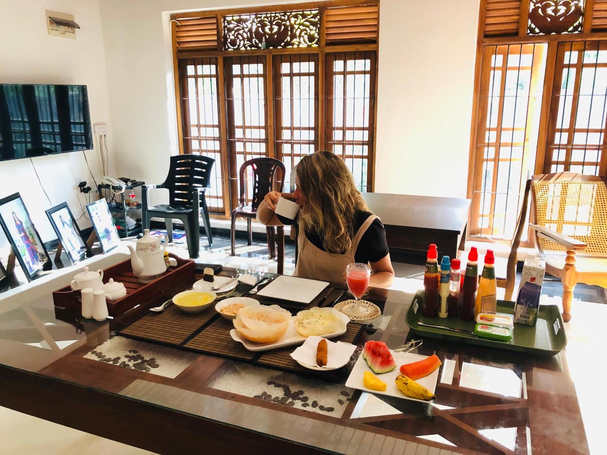 Devon Surf . Inn - Hiriketiya Dikwella Ngoại thất bức ảnh
