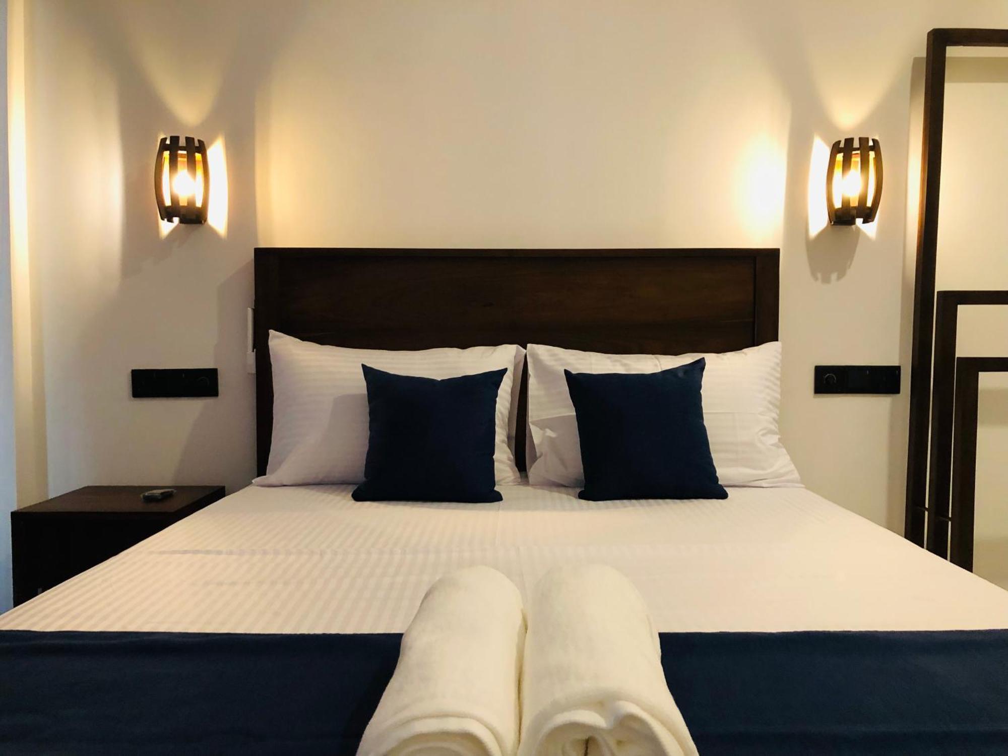 Devon Surf . Inn - Hiriketiya Dikwella Ngoại thất bức ảnh
