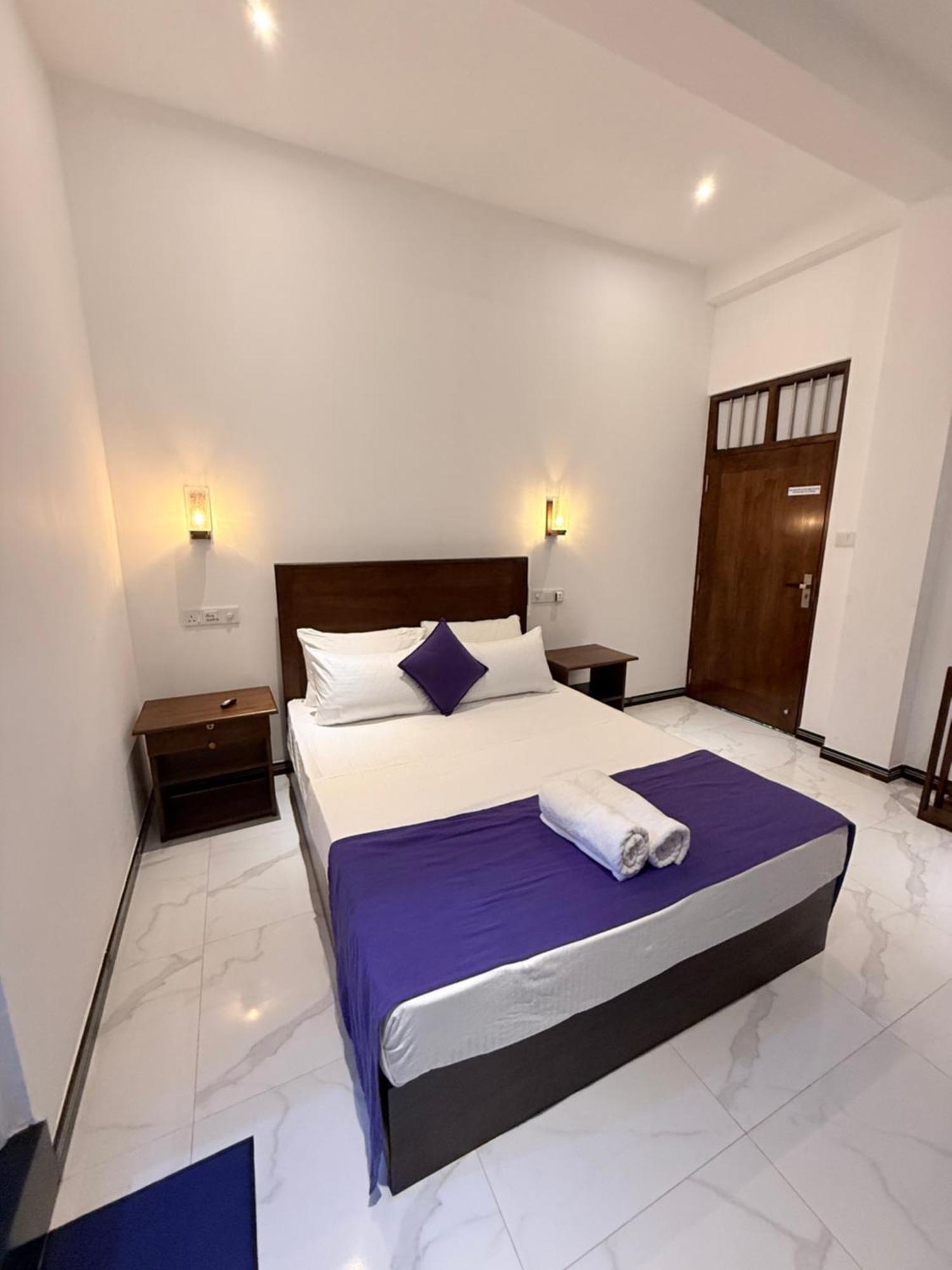 Devon Surf . Inn - Hiriketiya Dikwella Ngoại thất bức ảnh