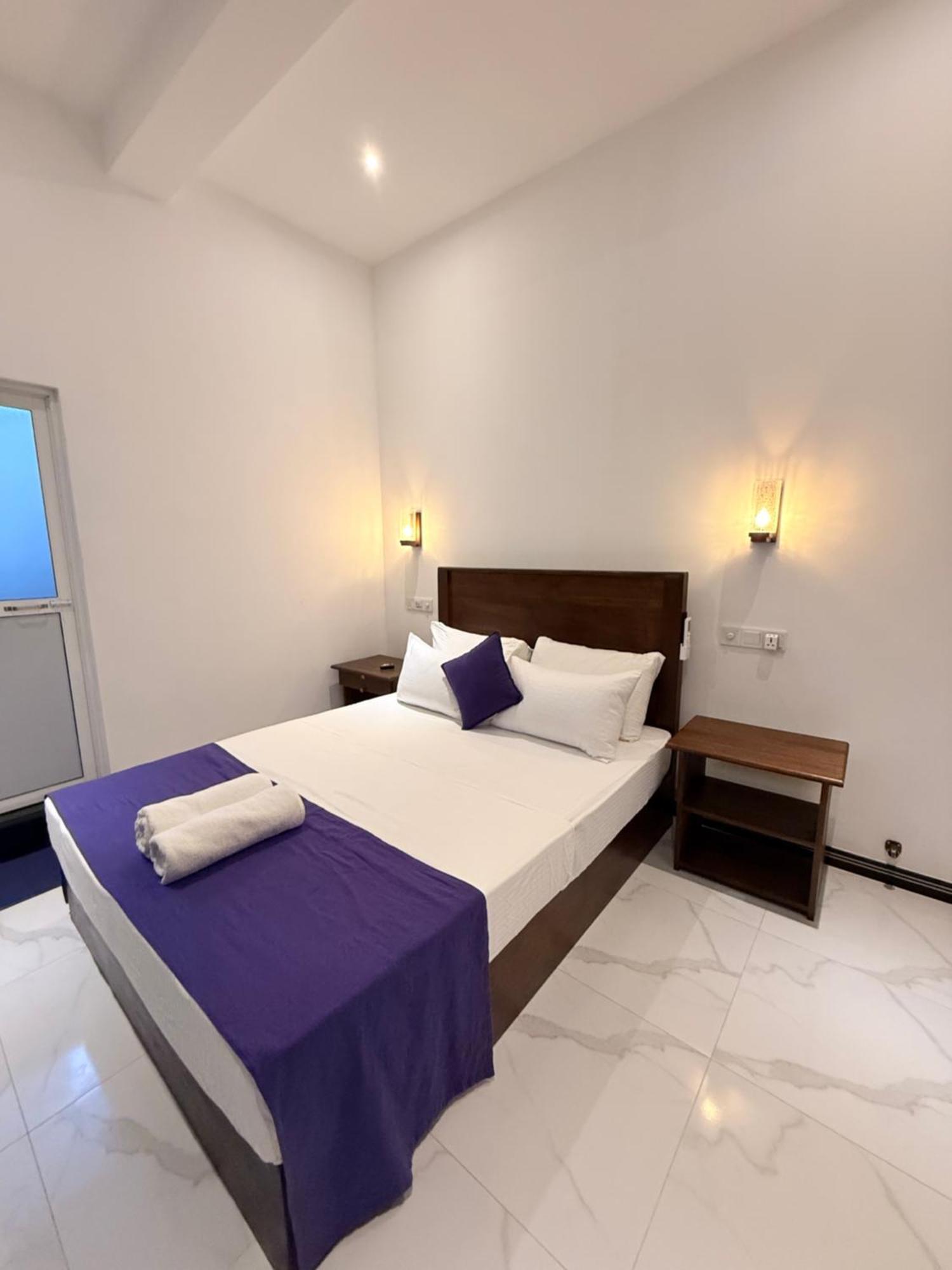Devon Surf . Inn - Hiriketiya Dikwella Ngoại thất bức ảnh